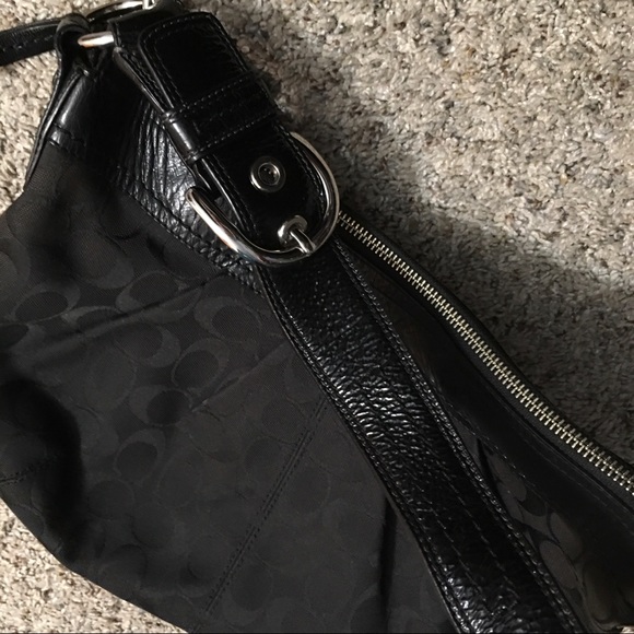 Coach Black Signature Purse - Picture 6 of 13